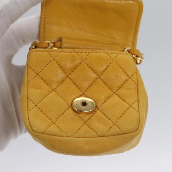 CHANEL Mini Mini Matelasse Charm Lamb Skin Yellow CC - Picture 11 of 16